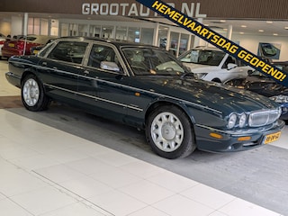 Daimler Super V8 4.0 Automaat Airco, Cruise Control, Stuurbekrachtiging