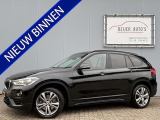 BMW X1 sDrive20i High Executive Automaat Navigatie/Trekhaak.