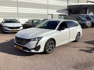 Peugeot 308 SW 1.6 HYbrid 180 Allure Pack Business | AGR-Comfortstoel | Lane-Assist | Navigatie | Achteruitrijcamera | Keyless-Entry | !!