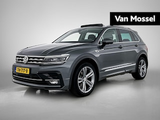 Volkswagen Tiguan 1.4 TSI 4Motion Highline 150 PK | R-Line exterieur | Automaat | Navigatie | Panoramadak | Trekhaak | Parkeersensoren | Stoelverwarming | Climate Control | Keyless | Digital Cockpit | LED Plus | Adaptive Cruise Control | Apple Carplay | Android Auto | Velours bekleding |