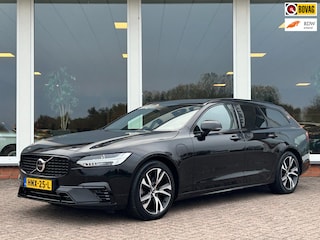 Volvo V90 2.0 T6 AWD R-Design - Leder - Panorama - H&K - Google - Trekhaak