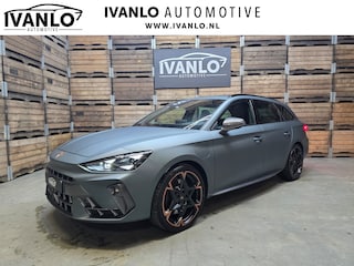 Cupra Leon 1.5 TSI e-Hybrid VZ Performance MatGroen Pano Kuipstoelen Clima camera Navi 19"LM 272 PK!