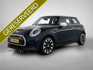 Mini Mini Electric Yours 135KW / 33 kWh Comfort plus / Driving Ass./ Leder / Navigatie / Pdc+Camera / Harman Kardon / 100% Elektrisch, 100% Stijlvol