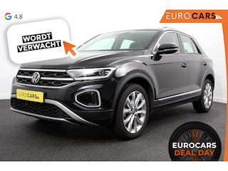 Volkswagen T-Roc 1.5 TSI DSG Style | Navigatie | Wireless App connect | Adaptive Cruise Control | Park Assist | Camera | Parkeersensoren | IQ Drive pakket | Stoel- en stuurwielverwarming | Virtual cockpit | Elektrische achterklep | Full LED koplampen