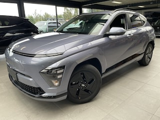 Hyundai Kona Pure Edition 65.4 kWh 100% EV Long Range