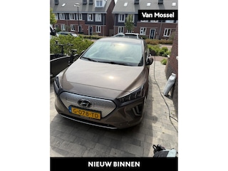 Hyundai Ioniq Premium EV 38 kWh