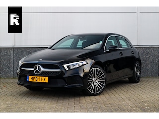 Mercedes-Benz A-klasse 250 e Luxury / SOH 93% / 19inch / Sfeer verlichting / Widescreen / Camera / Carplay /