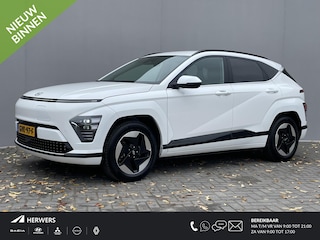 Hyundai Kona Comfort Smart 65.4 kWh / Trekhaak (750Kg) / All-season banden / Navigatie / Camera / Apple Carplay/Android Auto / Stuur- en stoelverwarming