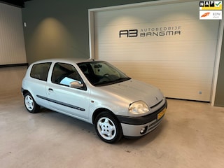 Renault Clio 1.2i RN-uitv/STUURBEKRACHTIGING/LICHTMETALEN VELGEN/TREKHAAK/ELEKTRISCHE RAMEN/ZEER ZUINIG IN VERBRUIK/APK 08/06/2026