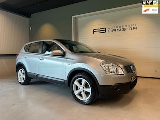 Nissan Qashqai 2.0i 16v 4WD AUTOMAAT TEKNA PREMIUM-uitv/CLIMA AIRCO/TREKHAAK/CRUISE CONTROL/NAVIGATIE/PANORAMADAK/BLUETOOTH/ISOFIX