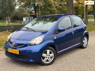 Toyota Aygo 1.0-12V|5 deurs|Airco|Radio|Apk