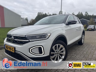 Volkswagen T-Roc 1.5 TSI | Trekhaak| Navi| Ergostoel | ECC