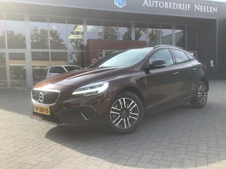 Volvo V40 Cross Country 1.5 T3 Edition Plus