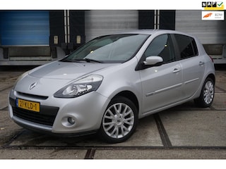 Renault Clio 1.2 Dynamique * Navi * LM Velgen *