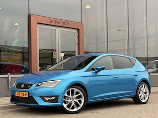Seat Leon 2.0 TDI FR | Led | Navi | Cruise | DAB | Stoelverwarming | Bluetooth | Parkeersensoren |