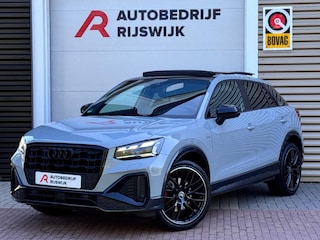 Audi Q2 35 TFSI Edition one Pano/Matrix/Leer/Dodehoek