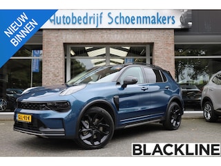 Lynk & Co 01 1.5 261PK! BLACKLINE! 6.6Kwh LADEN! 360-CAMERA PANO/SCHUIF INFINITY DAB NAVI CARPLAY CAMERA STOELVERWARMING ELEK.ACHTERKLEP 20"LMV