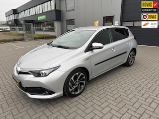 Toyota Auris 1.8 Hybrid Lease Pro