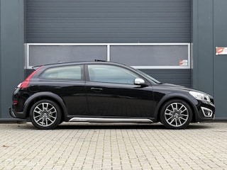 Volvo C30 1.6 D2 R-edition Schuifdak -Xenon- Stoelverwarming -Trekhaak
