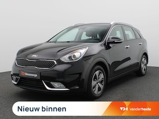Kia Niro 1.6 GDi Hybrid DynamicLine 141PK DCT6 Achteruitrijcamera, Cruise Controle, Navi, Apple Carplay/Android Auto, Trekhaak, 16" LM Velgen