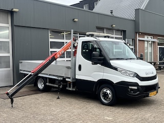 Iveco Daily 35C15 3.0 345 Maxilift Laadkraan Airco Cruise controle Trekhaak 3500kg trekgewicht 3-Persoons Stuurwielbediening Open laadbak Pick-up P-up Bakwagen 1e eigenaar Euro 5