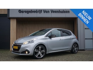 Peugeot 208 1.2 110pk 5Drs PureTech GT-line Navi App-Connect 17inch LM A-Camera Trekhaak H-Leder *Zeer Nette 208* NL auto!