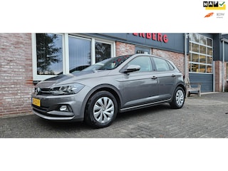 Volkswagen Polo 1.0 MPI Comfortline CarPlay! Airco! Cruise Control! NAP! Nette Auto!