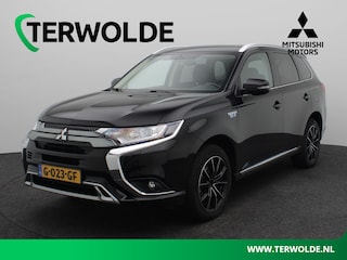 Mitsubishi Outlander 2.4 PHEV Pure | Trekhaak | Parkeercamera | Climate Control |