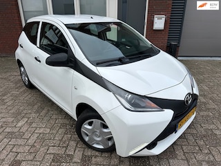 Toyota Aygo 1.0 VVT-i x-fun / Airco / 5DRS / NAP / BTW / Cruise
