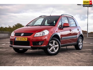 Suzuki SX4 1.6 4Grip Exclusive | Airco/Clima | Keyless | Trekhaak | Radio/CD-Speler | Centrale Deurvergrendeling |