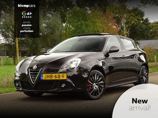 Alfa Romeo Giulietta 1.4 T 170PK QV-Line | Xenon | Nav | Schuifdak | Bose | Leer | Turbina | Full!!