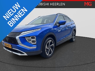 Mitsubishi Eclipse Cross 2.4 PHEV Intense+ | Rijklaar | Trekhaak | All season banden|