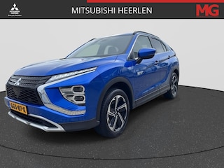 Mitsubishi Eclipse Cross 2.4 PHEV Intense+ | Rijklaar | Trekhaak | All season banden|