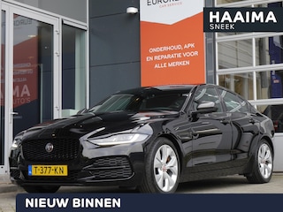 Jaguar XE 2.0 P250 SE | 1800 KG trekgewicht | Apple carplay/Android auto | Camera | Stoelverwarming | Climate control | Cruise control | Keyless entry en start | Lederen bekleding | Elektrisch verstelbare voorstoelen