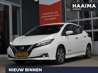 Nissan Leaf Acenta 40 kWh | Achteruitrijcamera | Stoel en stuurverwarming | Navigatie | Lichtmetalen velgen | Climate control | Cruise control adaptive | Keyless entry en start
