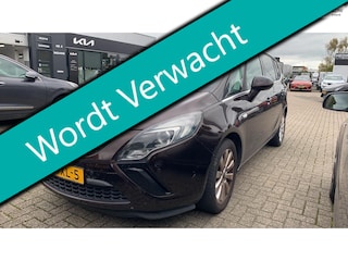 Opel Zafira Tourer 1.4i 140pk Automaat 2e eig. Clima Navi Trekhaak 1250kg.