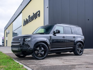 Land Rover Defender 110 2.0 P300e 110 X-Dynamic HSE l NP €126.834 l Trekhaak l Schuif-/kantel Panorama dak l Black Pack l 22 Inch
