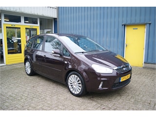 Ford C-MAX 1.8-16V Titanium, Airco/ECC, Navi, Cruise, Trekhaak, Nieuwe APK!!!!