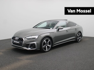 Audi A5 Sportback 40 TFSI quattro S edition Competition 204 PK | S-line | Automaat | Navigatie | Panoramadak | Cruise Control | Trekhaak | Climate Control | Stoelverwarming | Virtual Cockpit | LED Matrix | Lichtmetalen velgen | Privacy glass |