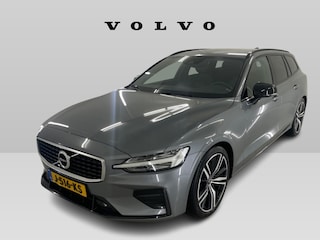 Volvo V60 2.0 T4 R-Design | 19'' | Trekhaak | PilotAssist | Camera!