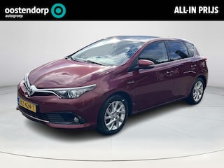 Toyota Auris 1.8 Hybrid Business Plus | Navigatie | Achteruitrijcamera | Trekhaak | Panoramadak