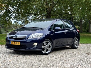 Toyota Auris 1.8 Hybrid Executive, Camera, PDC, Navigatie