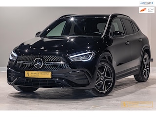 Mercedes-Benz GLA 200 AMG Line|Ambient|Camera|Dealer