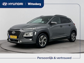 Hyundai Kona 1.6 GDI HEV Fashion | Unieke km-stand! | Navigatie | Trekhaak | Trekgewicht 1300kg | Privacy glass | Camera |