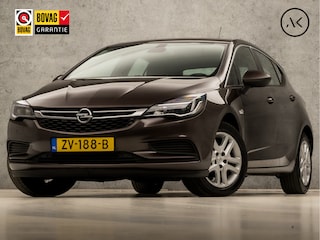 Opel Astra 1.4 Turbo Sport 150Pk Automaat (APPLE CARPLAY, GROOT NAVI, CLIMATE, LM VELGEN, SPORTSTOELEN, TREKHAAK, PARKEERSENSOREN, NIEUWE APK, NIEUWSTAAT)