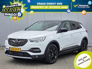 Opel Grandland X 225pk Hybrid Business Executive Automaat | Parkeercamera | Navigatie | Stoelverwarming