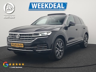 Volkswagen Touareg 3.0 TSi eHybrid 4MOTION Plug In Hybrid 381pk Dealer O.H PHEV | Trekhaak Af Fabriek | Lederen Sportstoelen Massage & Memory | Panodak | Adaptive Cruise | Stoelventilatie | Stoelen & Stuur Verwarmd | Blis | Keyless | Apple Carplay | Navigatie | DAB