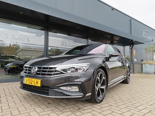 Volkswagen Passat 1.5 TSI Elegance R-Line Led Pano Adapt Cruise 2020
