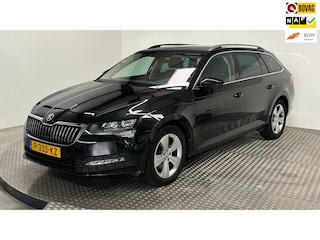 Skoda Superb Combi 1.5 TSI ACT Business Edition benzine automaat navigatie parkeersensoren carplay android camera cruisecontrole