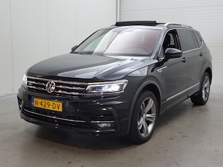 Volkswagen Tiguan 1.5 TSI Highline Business R | Discover Pro | Dynaudio | Trekhaak | 360 Camera |*